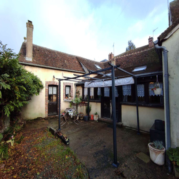 Offres de vente Maison La Loupe 28240