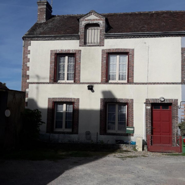 Offres de vente Maison La Loupe 28240